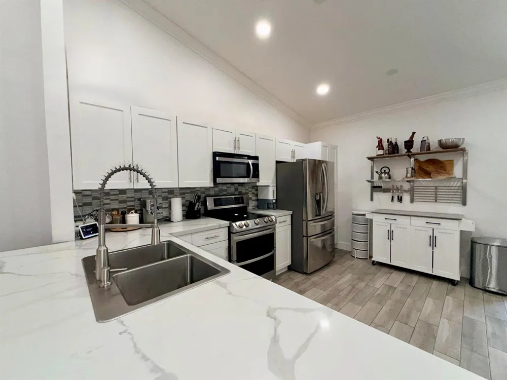 11173 NW 38TH PLACE Sunrise, FL 33351