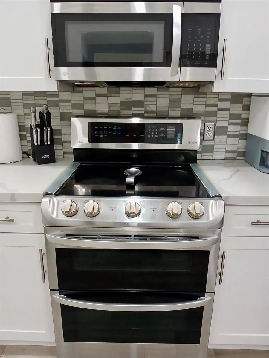 11173 NW 38TH PLACE Sunrise, FL 33351