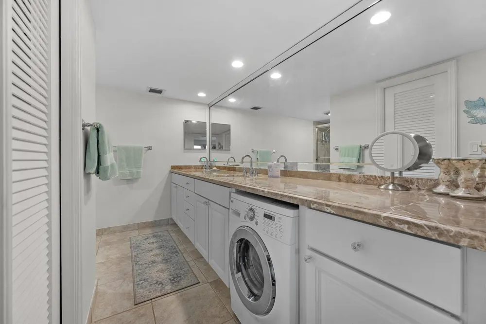 350 S Beach Road #204 Jupiter, FL 33469