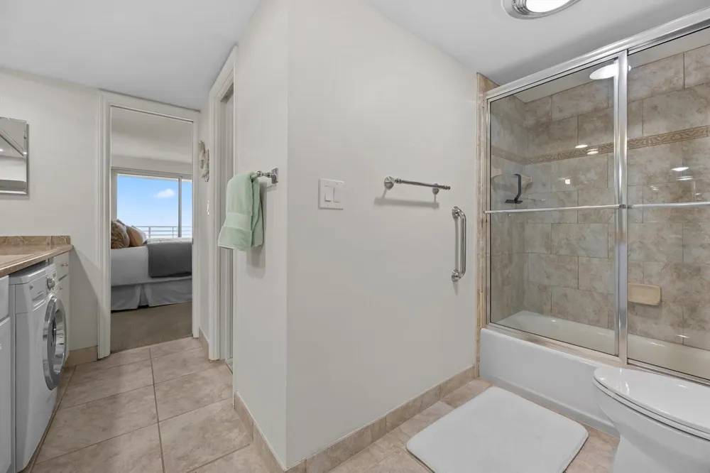 350 S Beach Road #204 Jupiter, FL 33469
