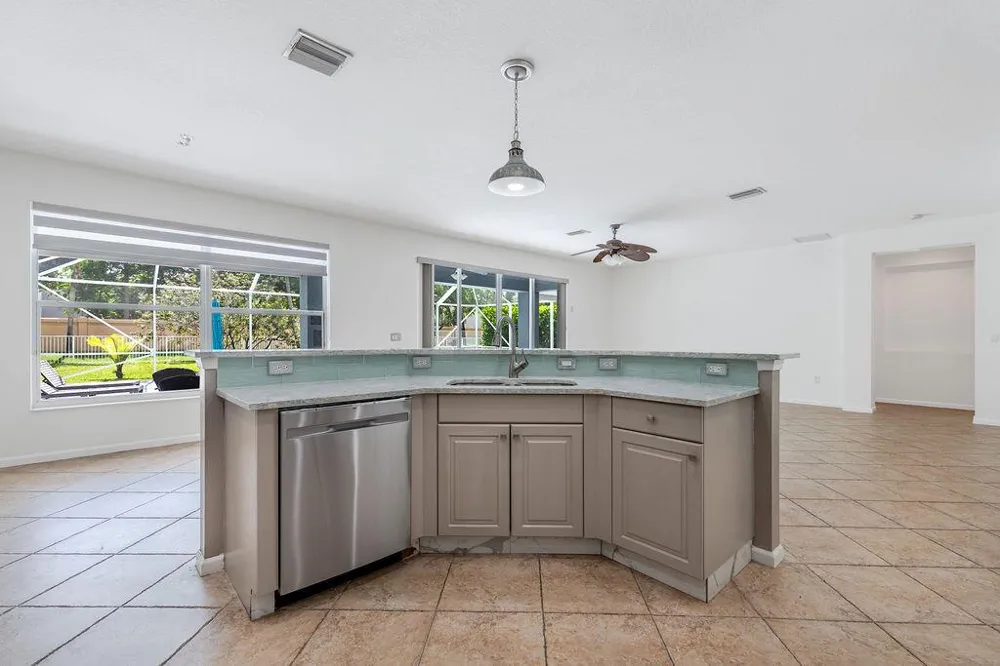 116 BELLA VISTA WAY Royal Palm Beach, FL 33411