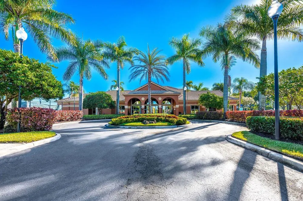 116 BELLA VISTA WAY Royal Palm Beach, FL 33411
