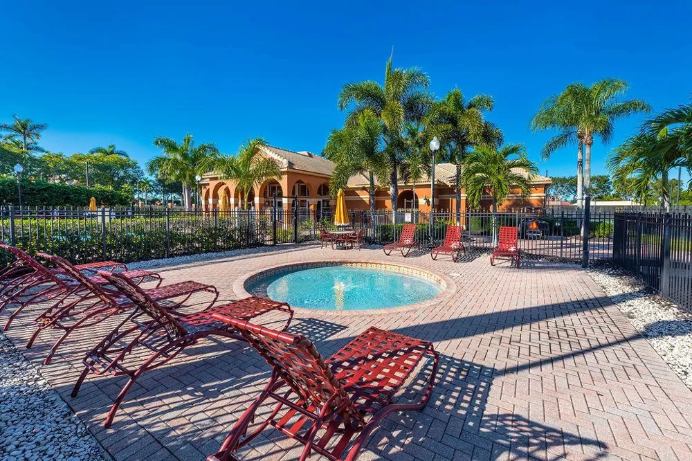 116 BELLA VISTA WAY Royal Palm Beach, FL 33411