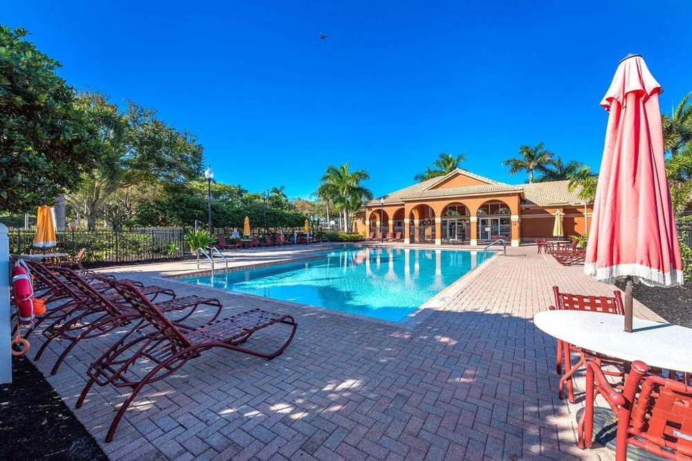 116 BELLA VISTA WAY Royal Palm Beach, FL 33411