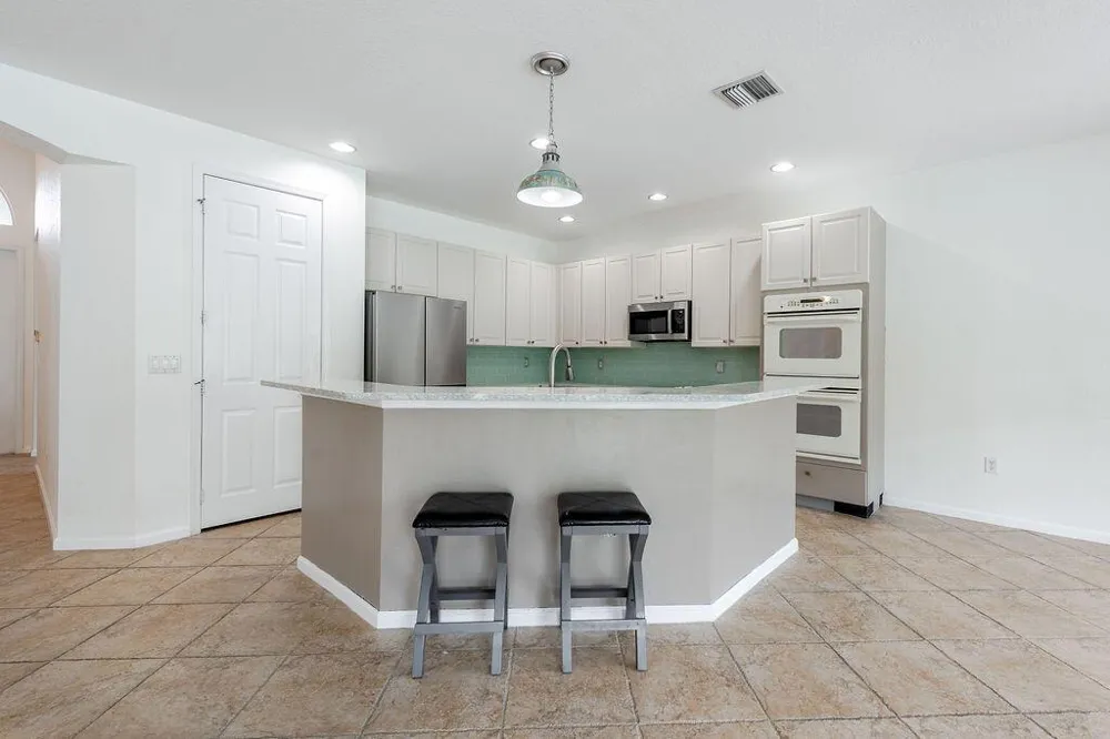 116 BELLA VISTA WAY Royal Palm Beach, FL 33411