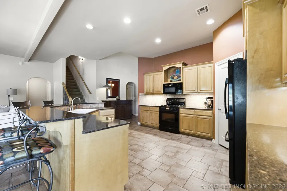 114 E 125th Court S Jenks, OK 74037