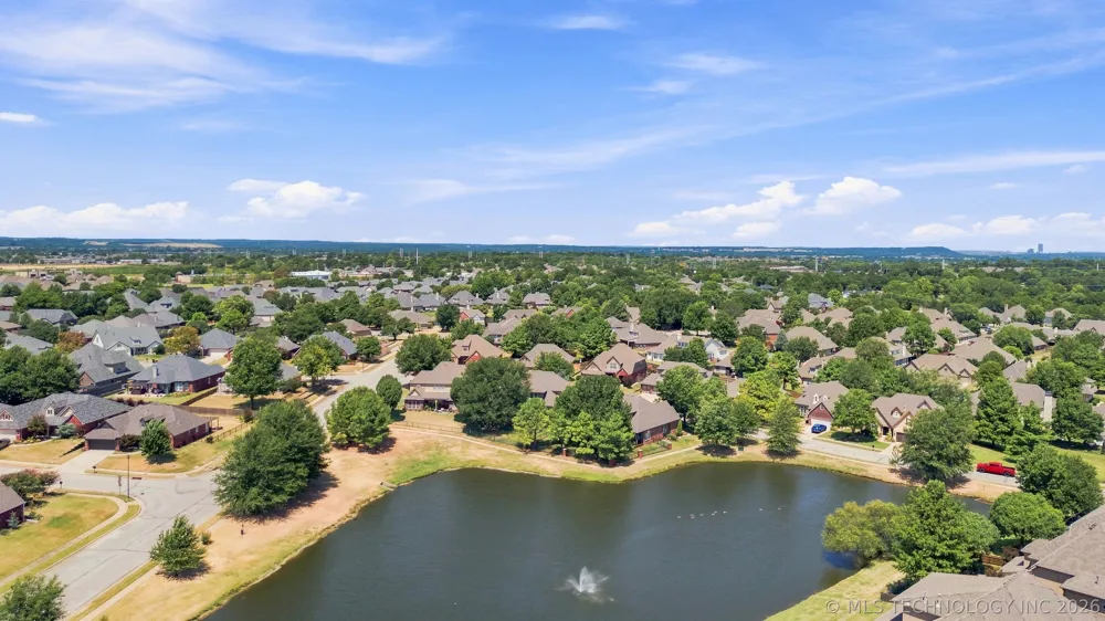 114 E 125th Court S Jenks, OK 74037