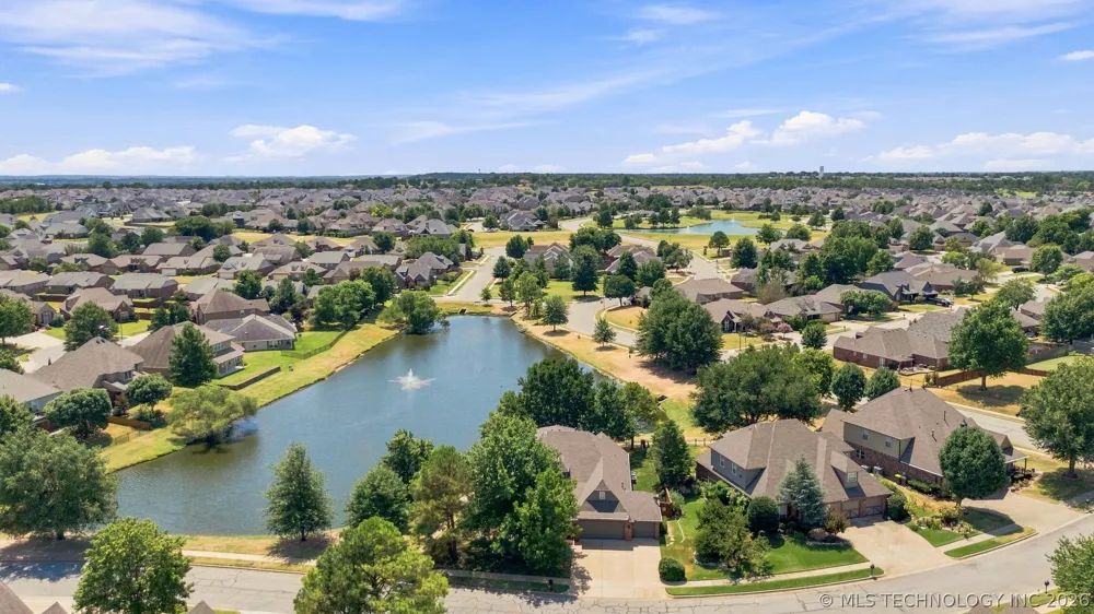 114 E 125th Court S Jenks, OK 74037