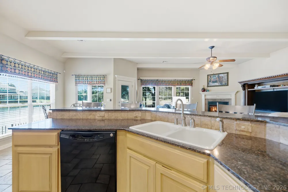 114 E 125th Court S Jenks, OK 74037