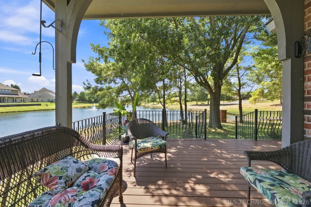 114 E 125th Court S Jenks, OK 74037