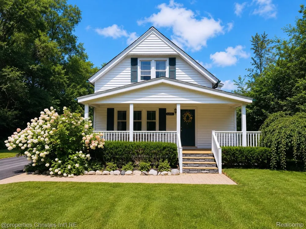 11705 Larkins Road Brighton Township, MI 48114