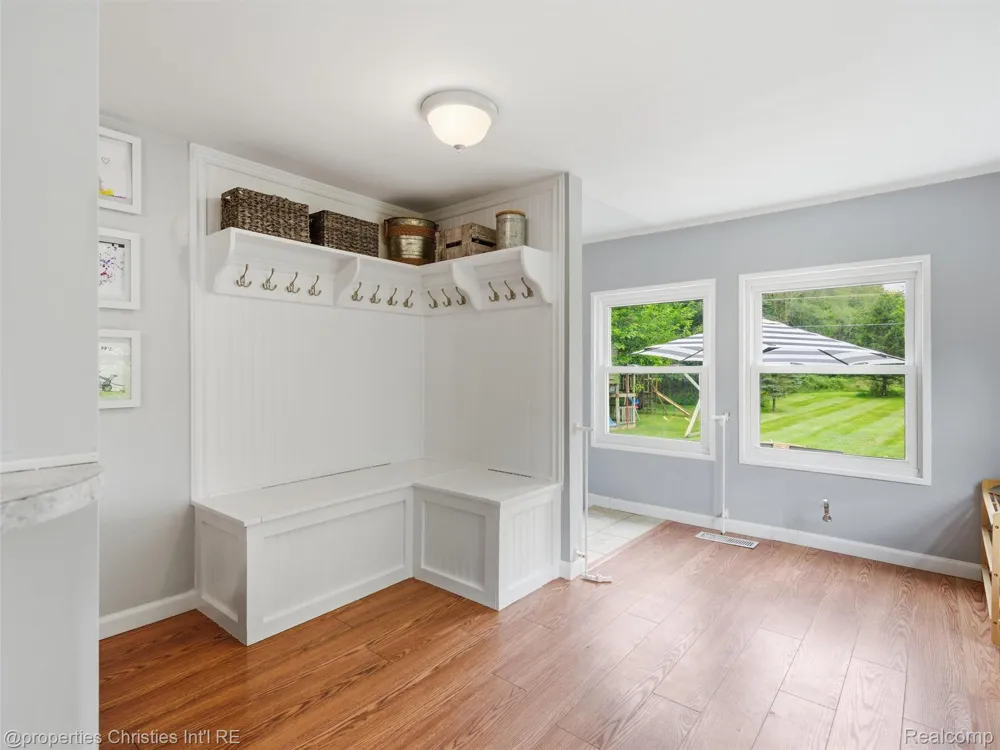 11705 Larkins Road Brighton Township, MI 48114