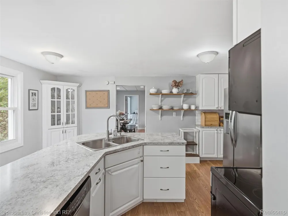 11705 Larkins Road Brighton Township, MI 48114
