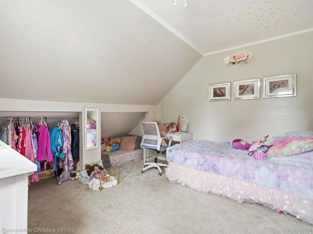 11705 Larkins Road Brighton Township, MI 48114