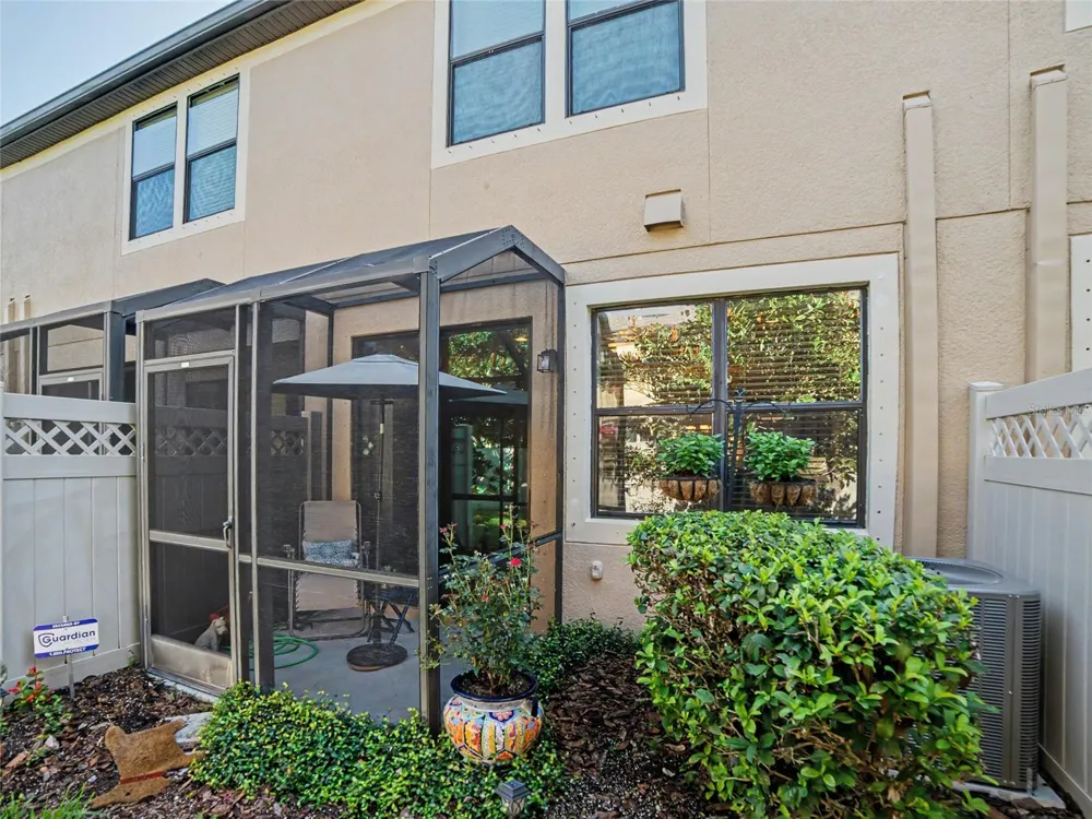 1985 LAKE WATERS PLACE Lutz, FL 33558