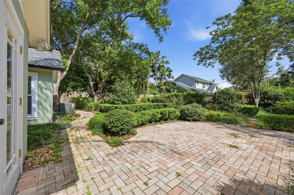1431 PALM AVENUE Winter Park, FL 32789
