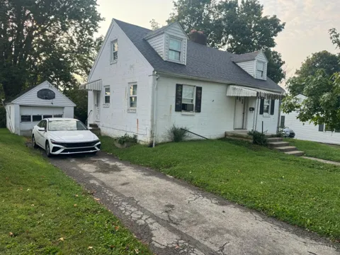 225 Edgewood Avenue