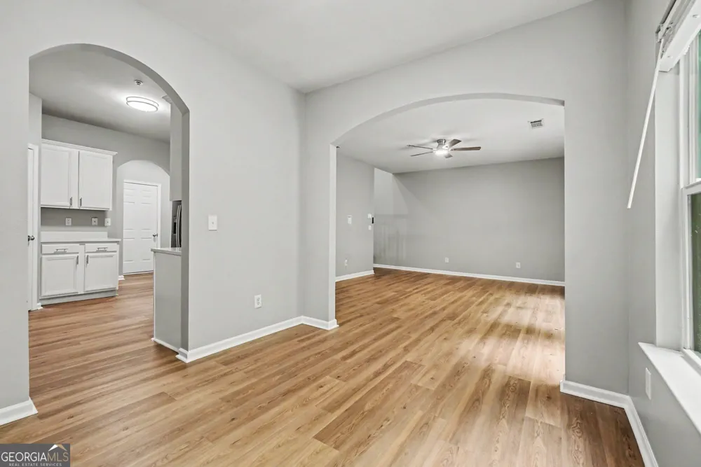208 Ranier CT Canton, GA 30114