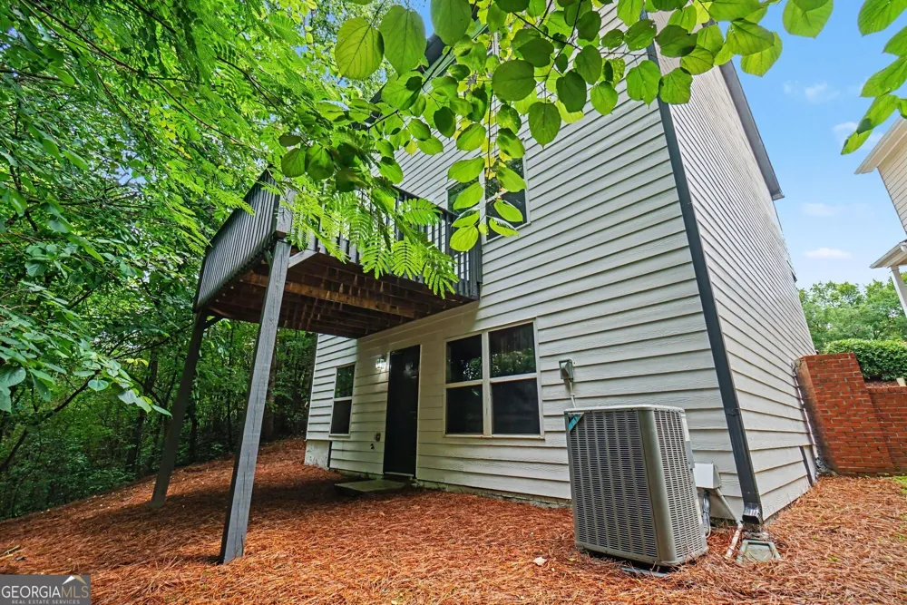 208 Ranier CT Canton, GA 30114