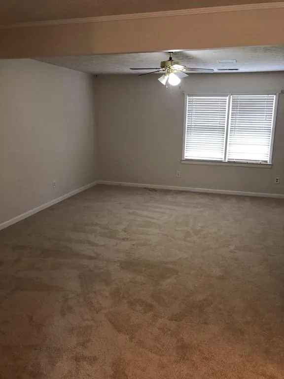 1579 Rockbridge Road Stone Mountain, GA 30087