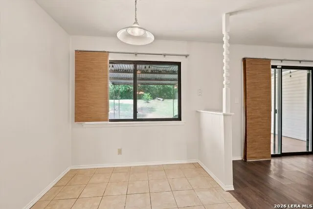 7829 VILLAGE OAK DR Live Oak, TX 78233
