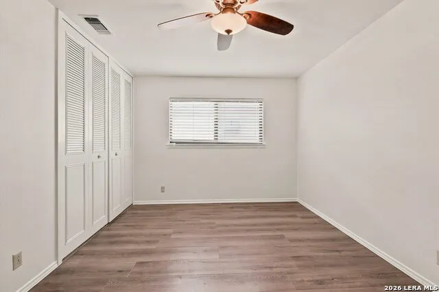 7829 VILLAGE OAK DR Live Oak, TX 78233