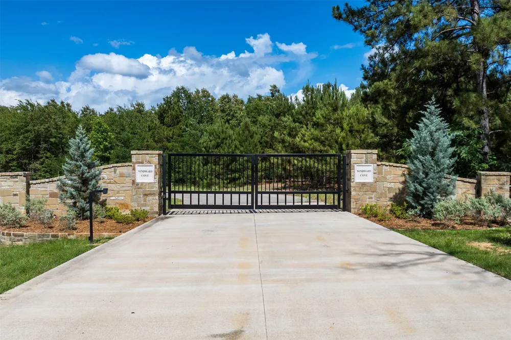 7 Windward Court Athens, TX 75752