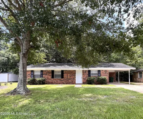 10 Pembrook Circle