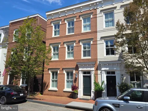 720 POTOMAC STREET
