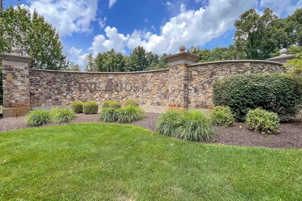 Pine Ridge Drive #9 Niles, MI 49120