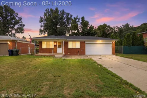 4922 Sanford Drive