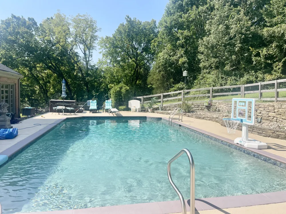750 Lakehill Cir Lewisburg, TN 37091