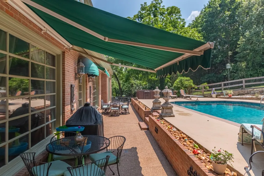 750 Lakehill Cir Lewisburg, TN 37091