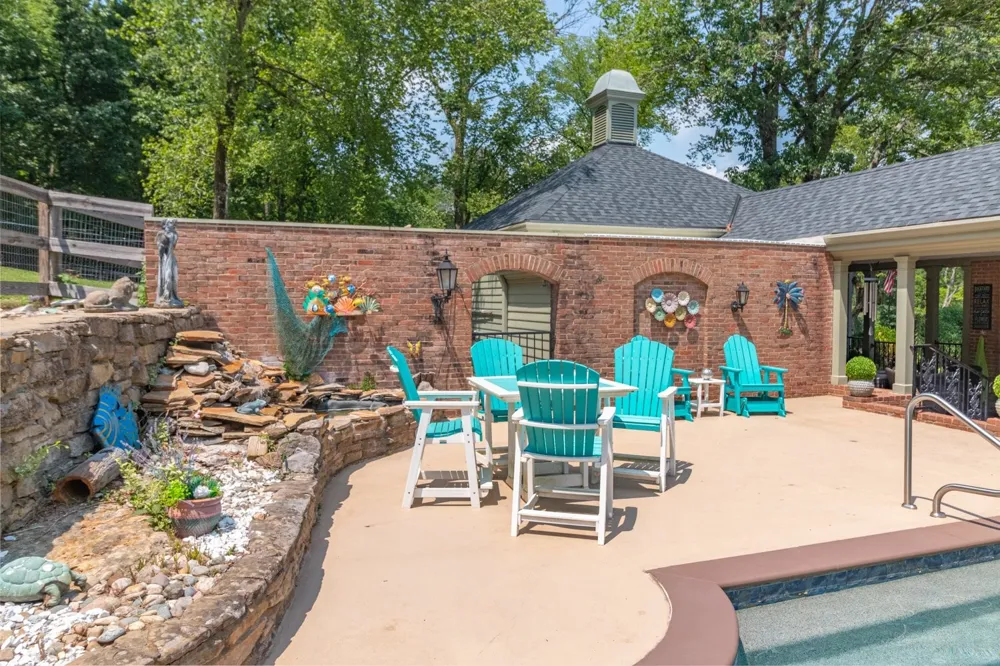 750 Lakehill Cir Lewisburg, TN 37091