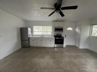 2290 S PALMETTO AVENUE #S1 South Daytona, FL 32119