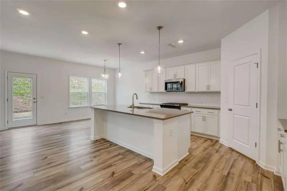 7332 Tenton Crossing Locust Grove, GA 30248