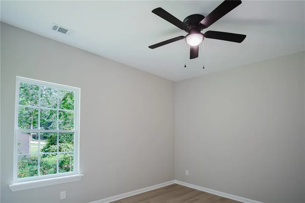 135 Harriette Drive Stockbridge, GA 30281