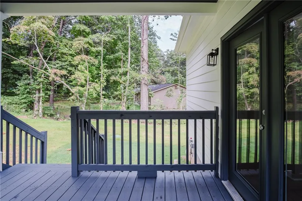 135 Harriette Drive Stockbridge, GA 30281