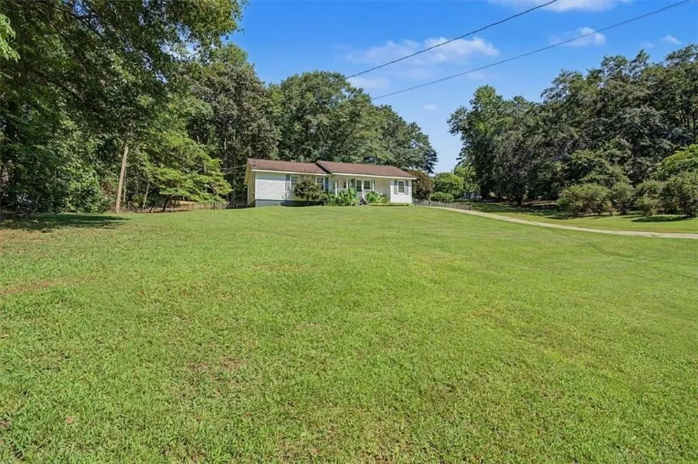 32 Watkins Road Newnan, GA 30263