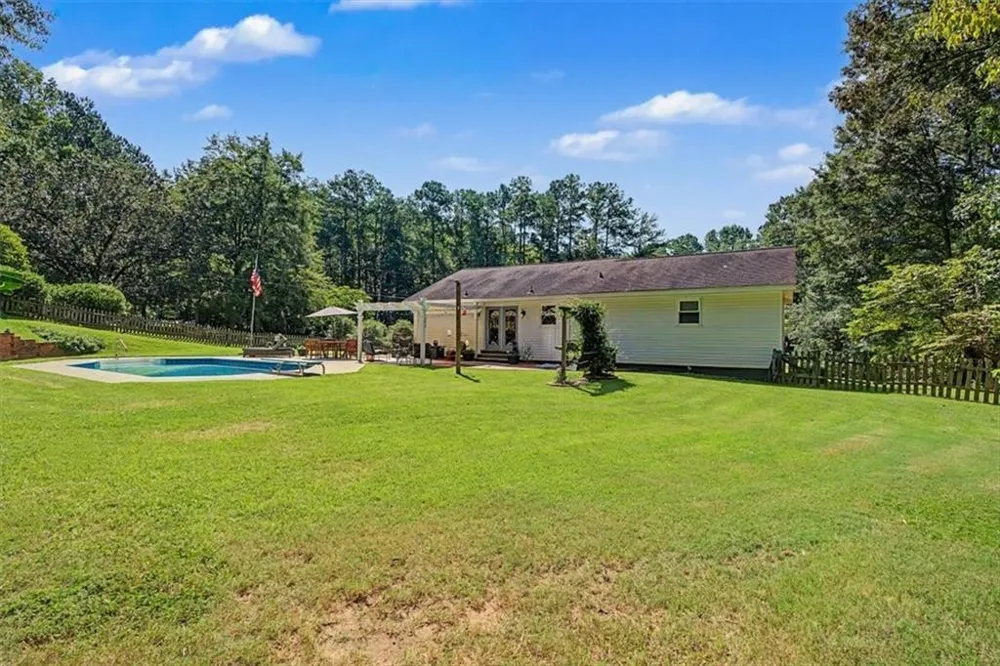 32 Watkins Road Newnan, GA 30263