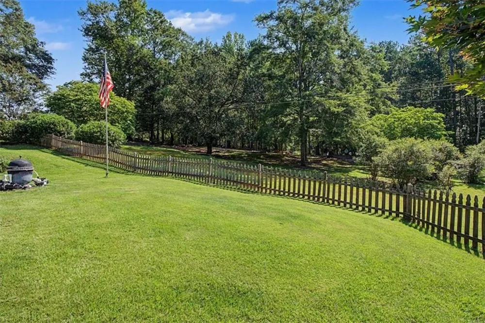 32 Watkins Road Newnan, GA 30263