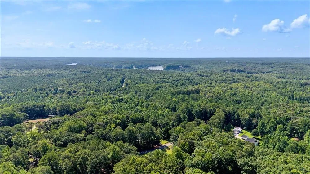 32 Watkins Road Newnan, GA 30263