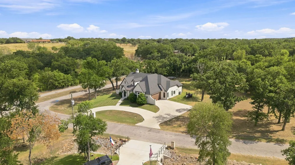 509 Durbin Court Runaway Bay, TX 76426