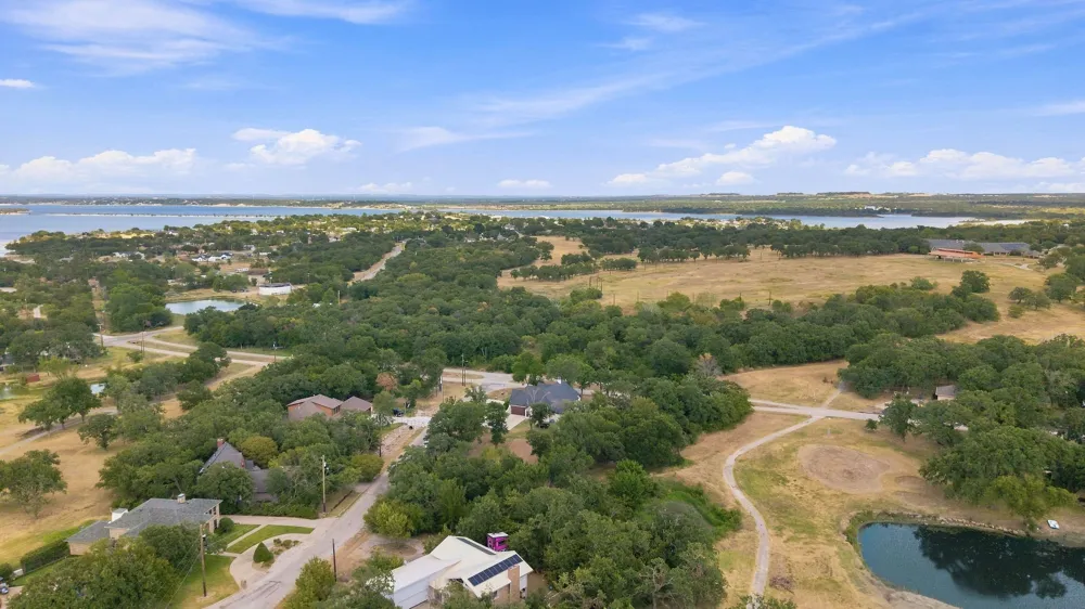 509 Durbin Court Runaway Bay, TX 76426