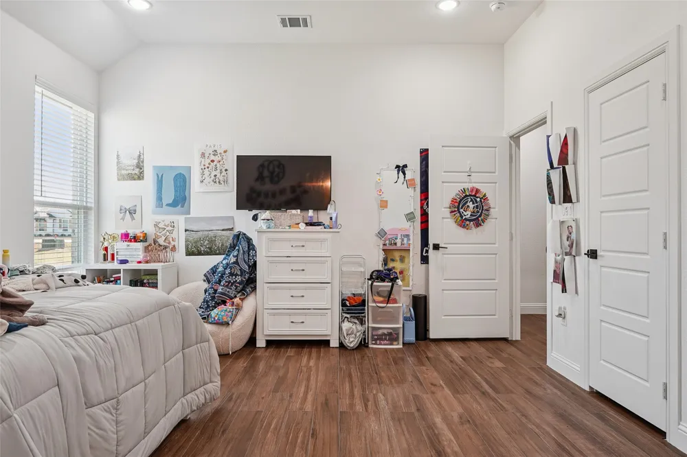 8608 Kassandra Drive Sanger, TX 76266