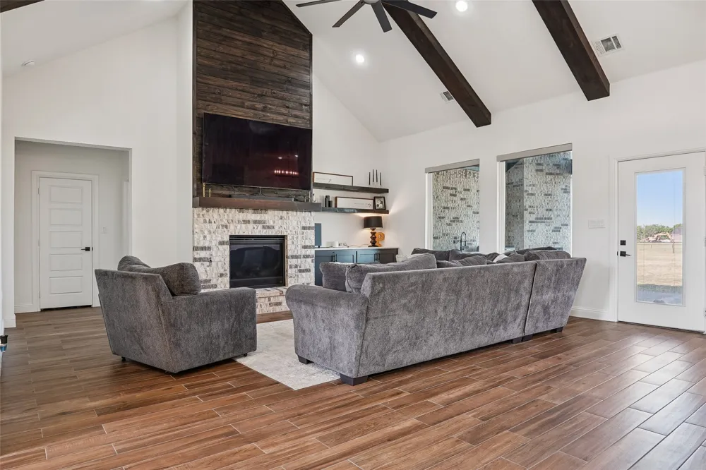8608 Kassandra Drive Sanger, TX 76266