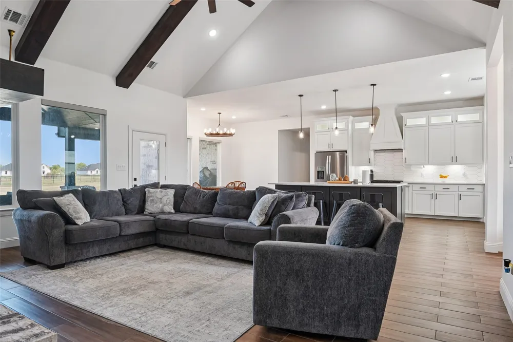 8608 Kassandra Drive Sanger, TX 76266