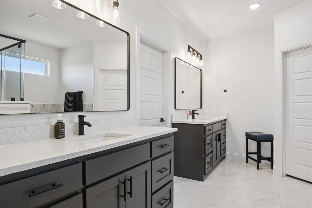 8608 Kassandra Drive Sanger, TX 76266