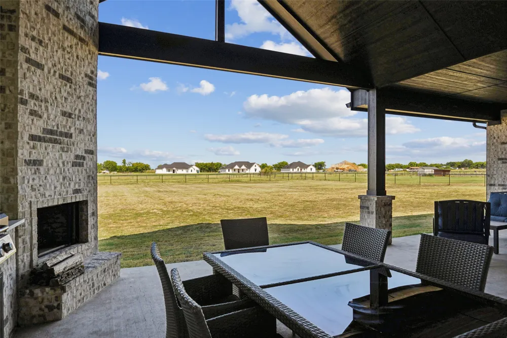 8608 Kassandra Drive Sanger, TX 76266