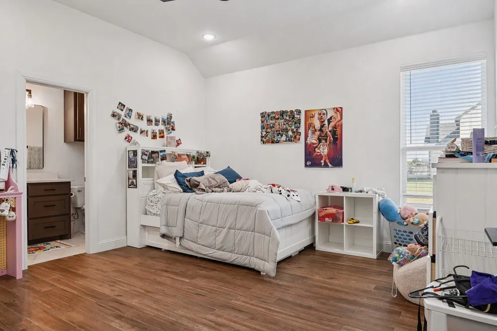 8608 Kassandra Drive Sanger, TX 76266